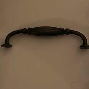 Set of‎ 7–5 3/4  inch oil rubbed bronze drawer pulls